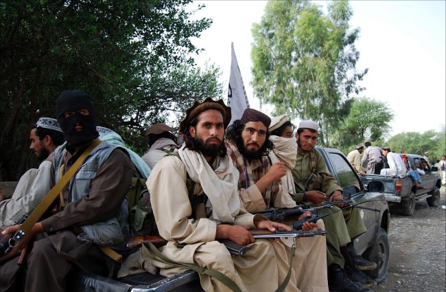 تقاضای پناهندگی  شماری از اعضای ارشد طالبان